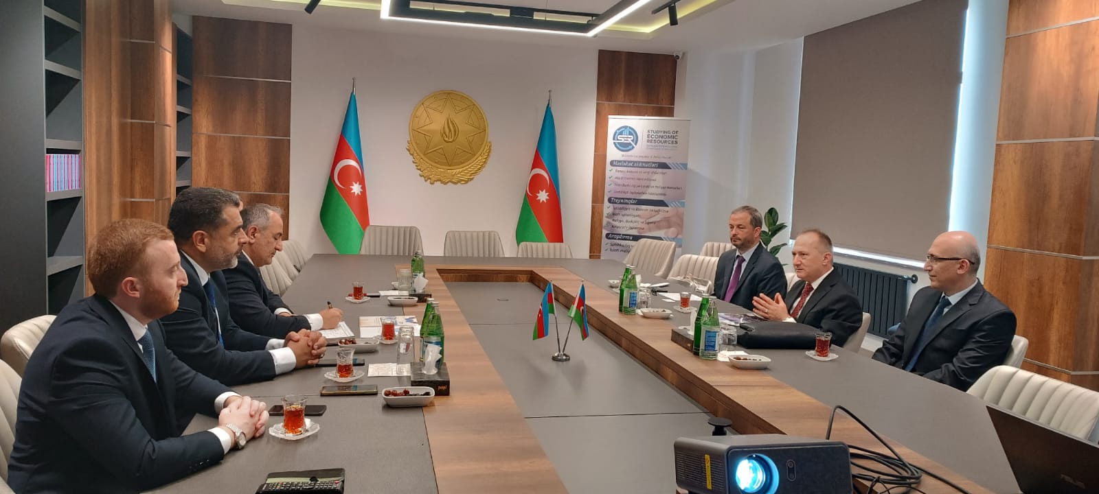 SER-in nümayəndə heyəti ADFIMI rəhbərliyi ilə görüşüb